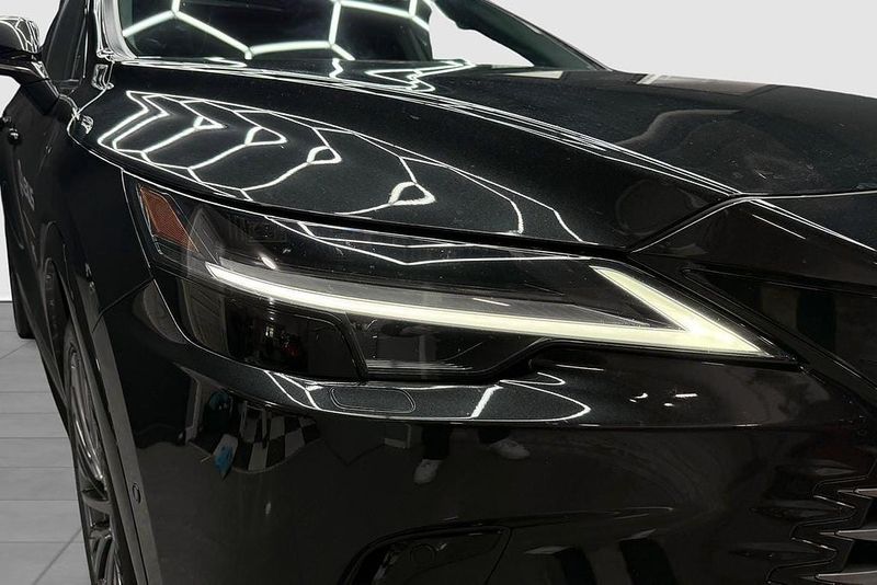 Lexus RX bild 2