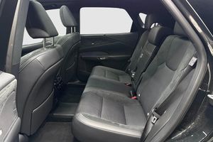 Lexus RX bild 17