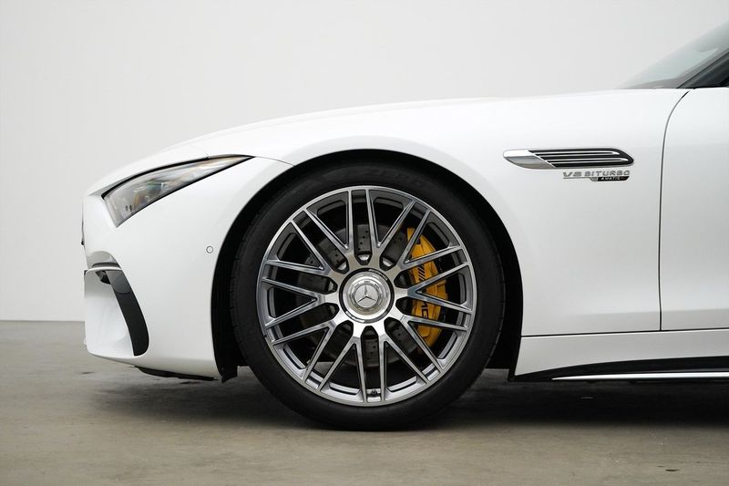 Mercedes AMG GT bild 2
