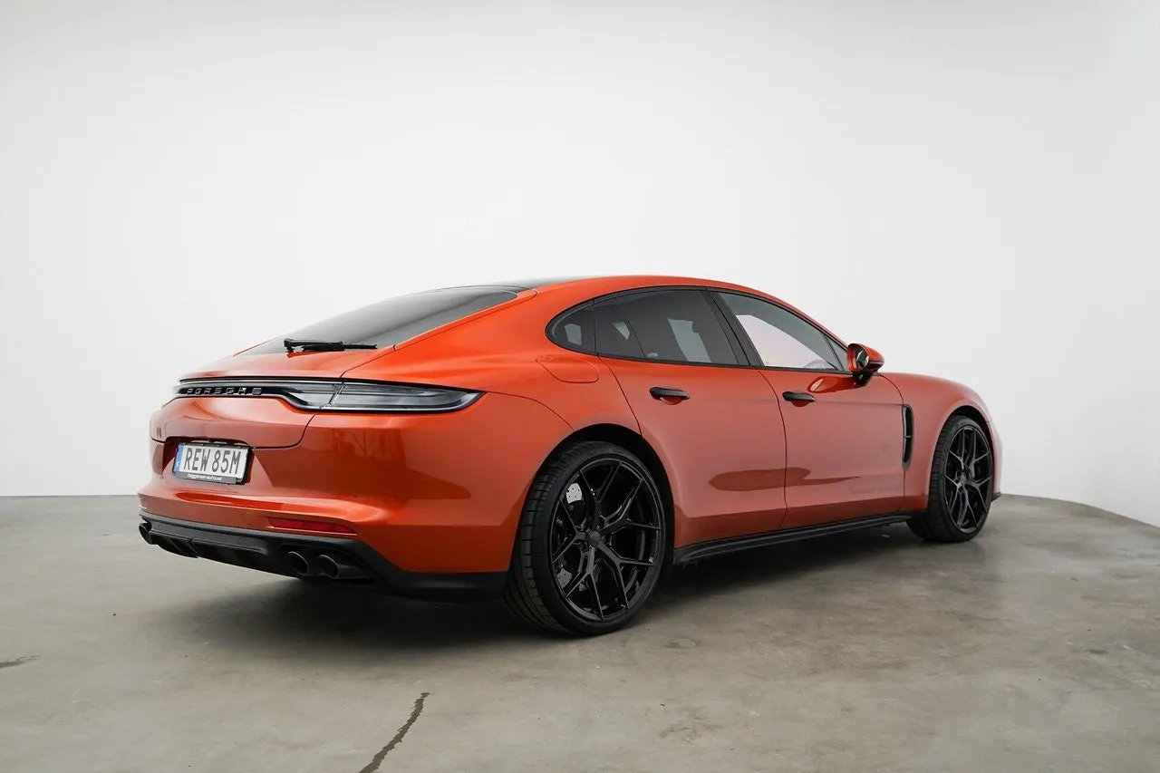 Vehicle image 23