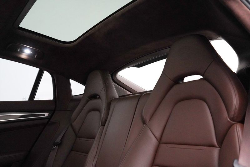 Porsche Panamera bild 8