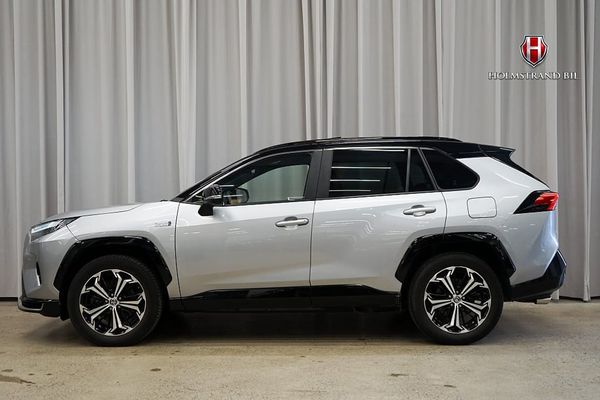 Toyota RAV4 Plug-in Hybrid Style Drag Pano Kamera Rattvärme Carplay - 2023