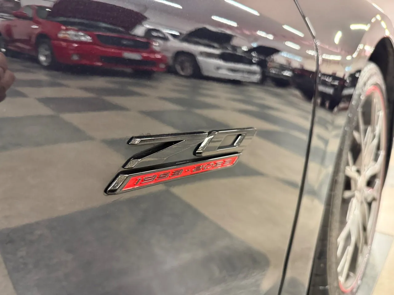 Vehicle image 9