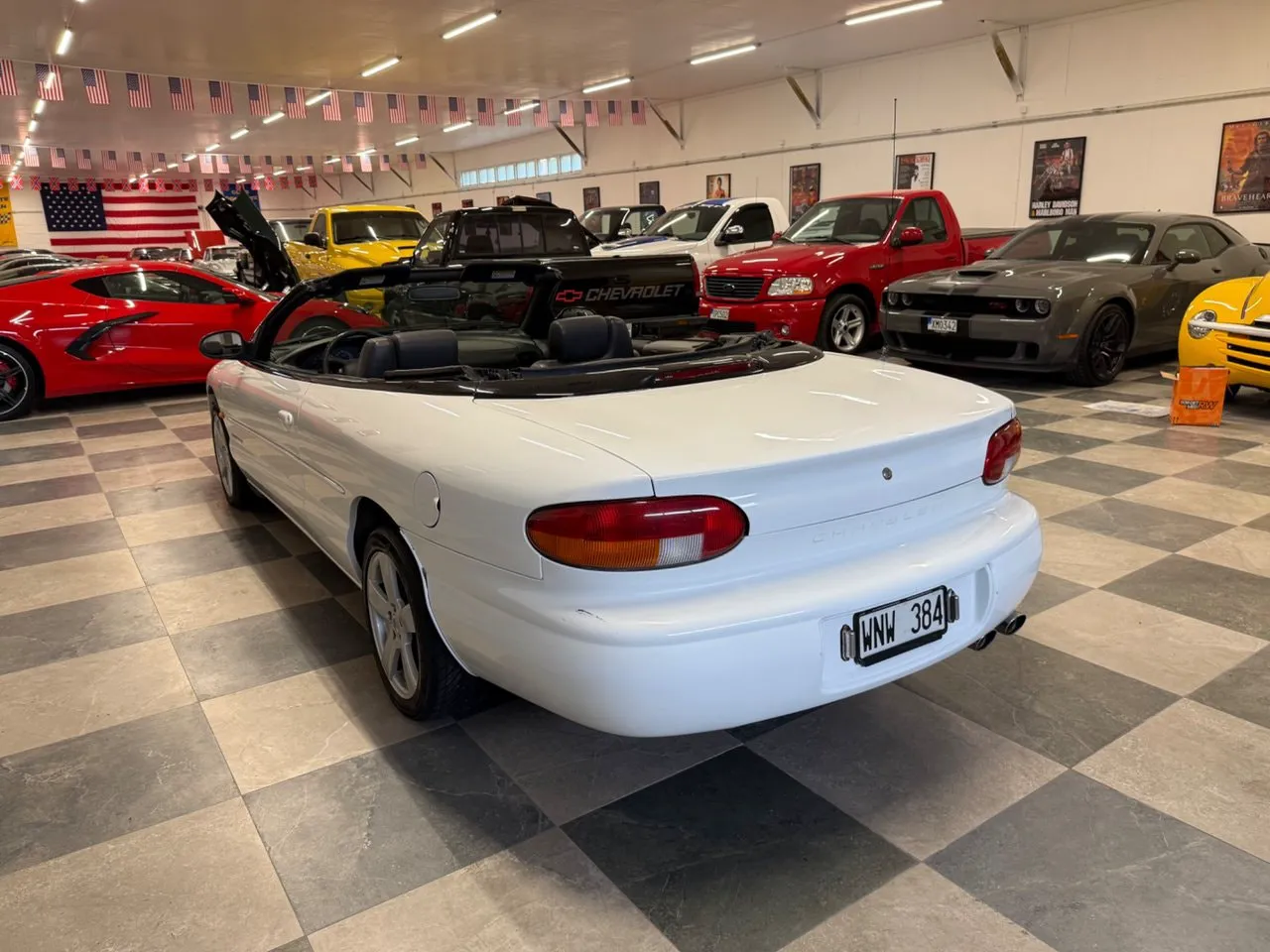 Vehicle image 8