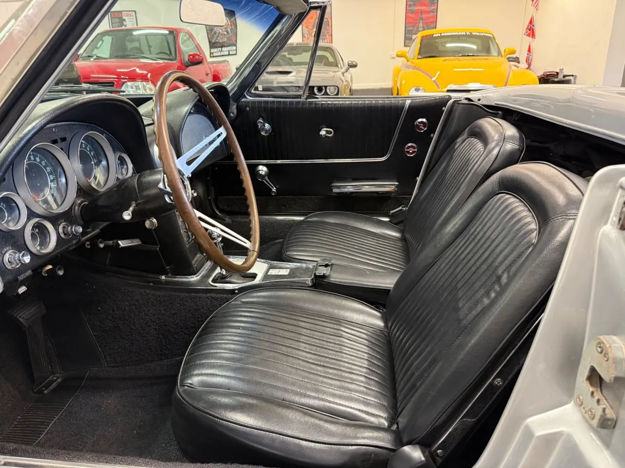 Vehicle image 20