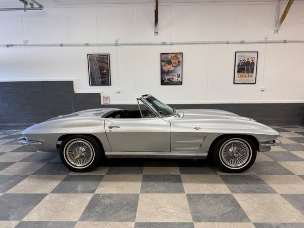 Chevrolet Corvette C2 327 365 HK STINGRAY MATCHINGNUMBER CAB EV. BYTE - 1964