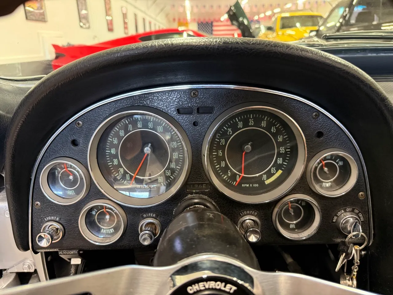 Vehicle image 27