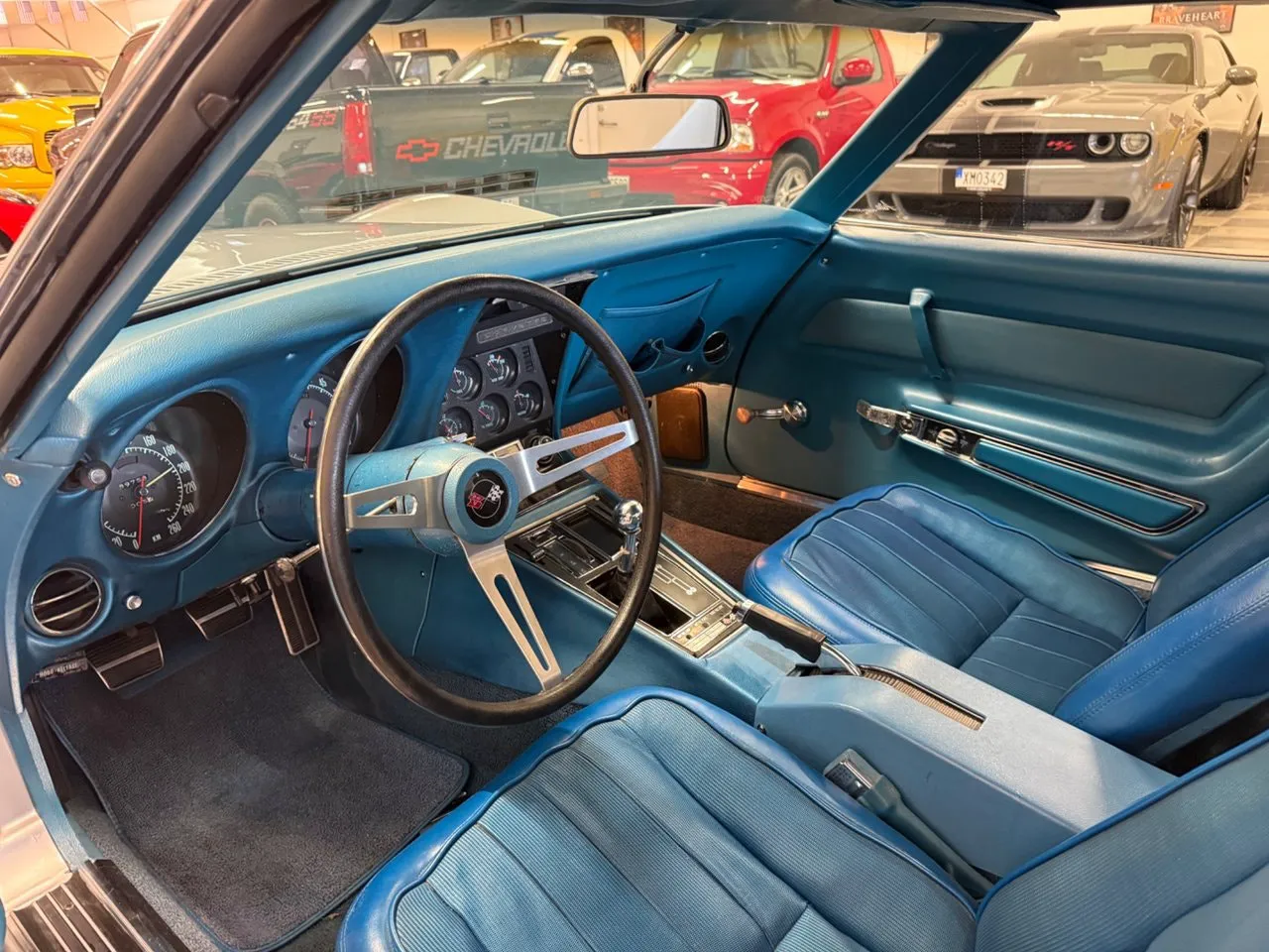 Vehicle image 20