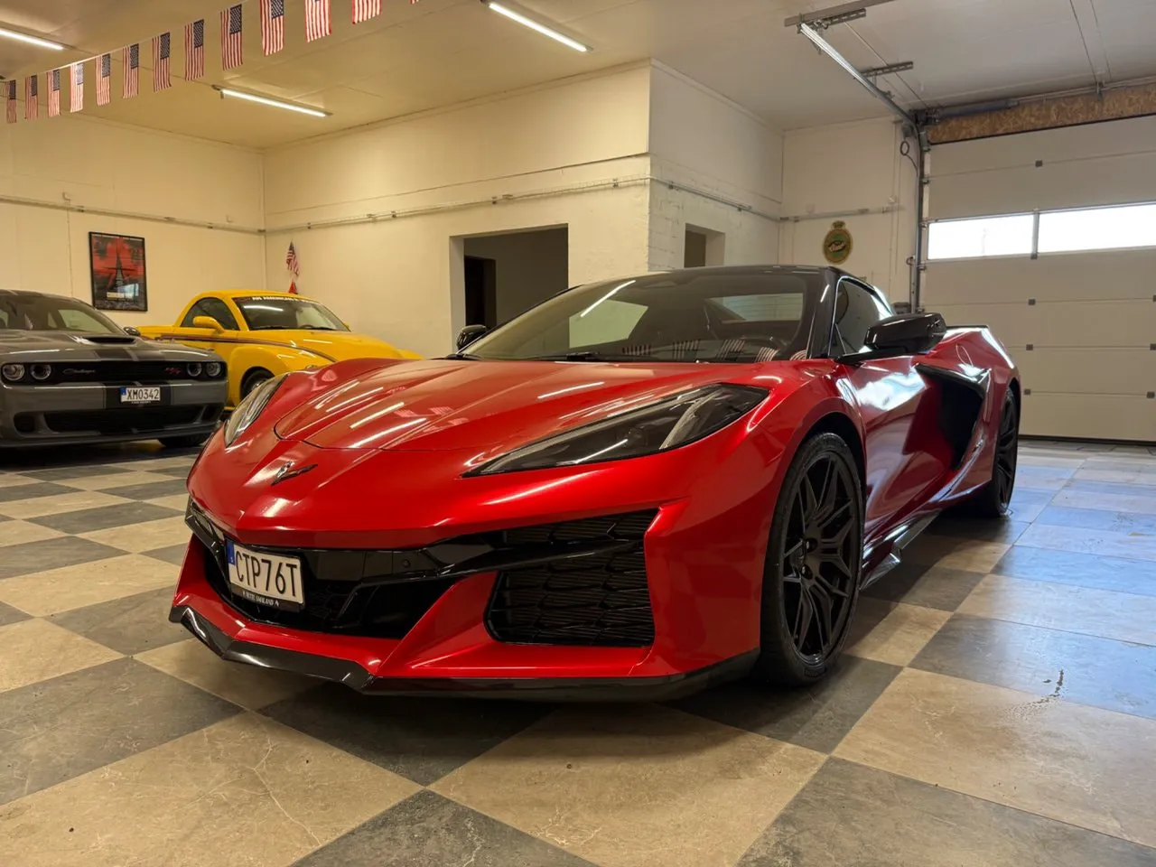 Vehicle image 18