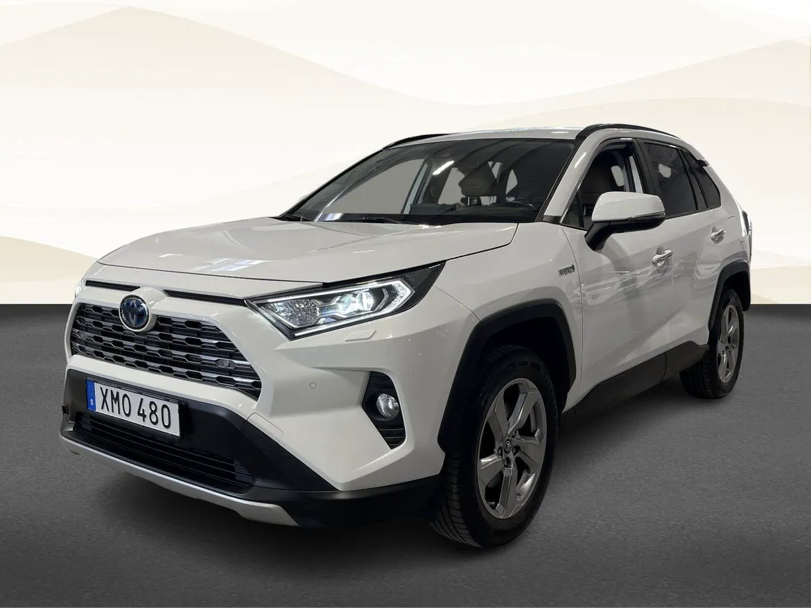 Vehicle image 18