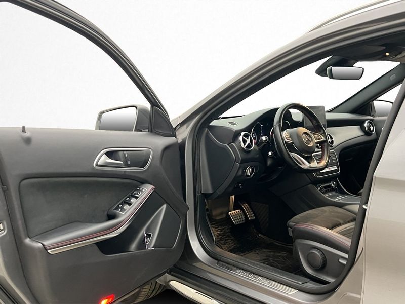 Mercedes GLA200 bild 9