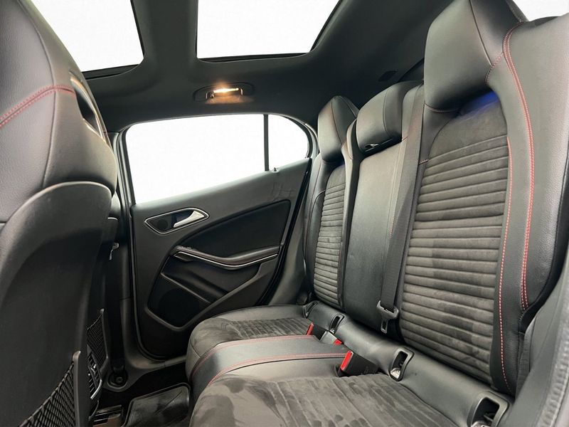 Mercedes GLA200 bild 27