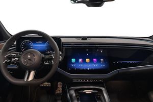 Mercedes E300 bild 9