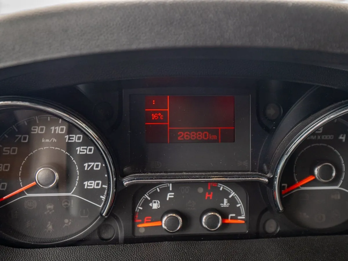 Vehicle image 22