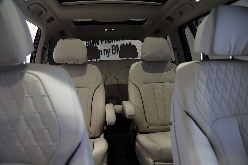 BMW X7 bild 11