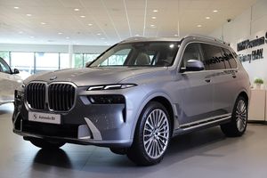BMW X7 bild 2