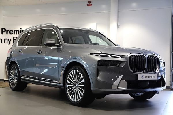 BMW X7 40d / 6-sits / B&W / DAP / Kupévärmare - 2025