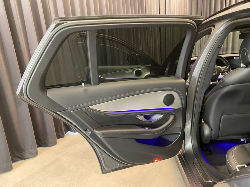 Mercedes E220 bild 15