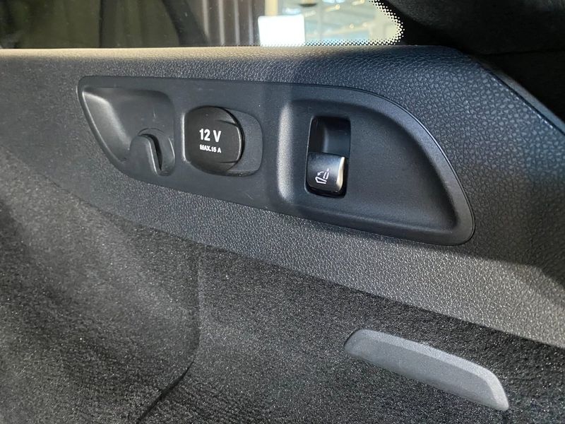Mercedes E220 bild 17