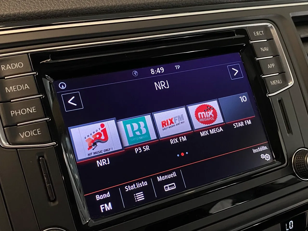 Vehicle image 18