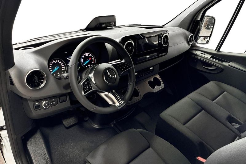 Mercedes e-Sprinter bild 18
