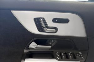 Mercedes GLA250 bild 18