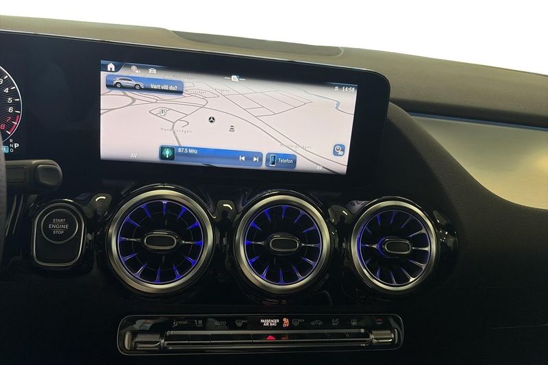 Mercedes GLA250 bild 8