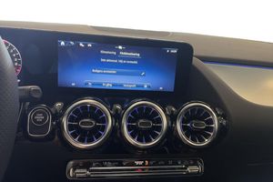 Mercedes GLA250 bild 14