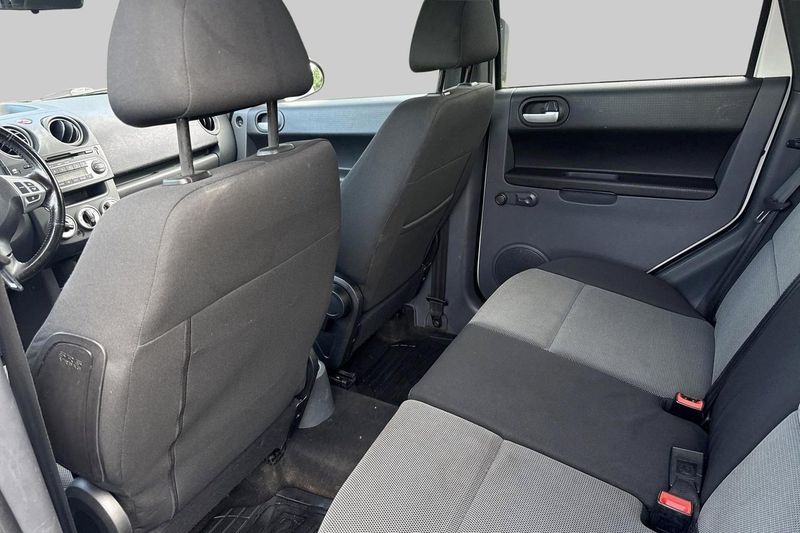 Mitsubishi Colt bild 10
