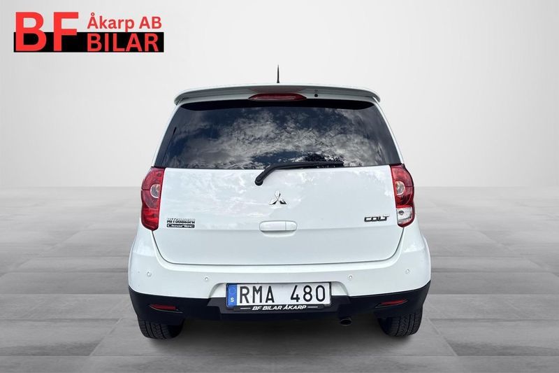 Mitsubishi Colt bild 8