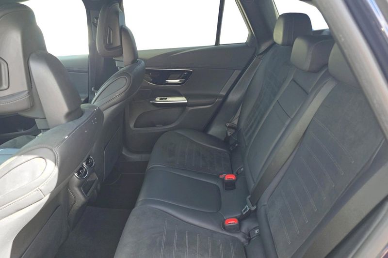 Mercedes GLC300 bild 10