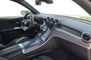 Mercedes GLC300 bild 6