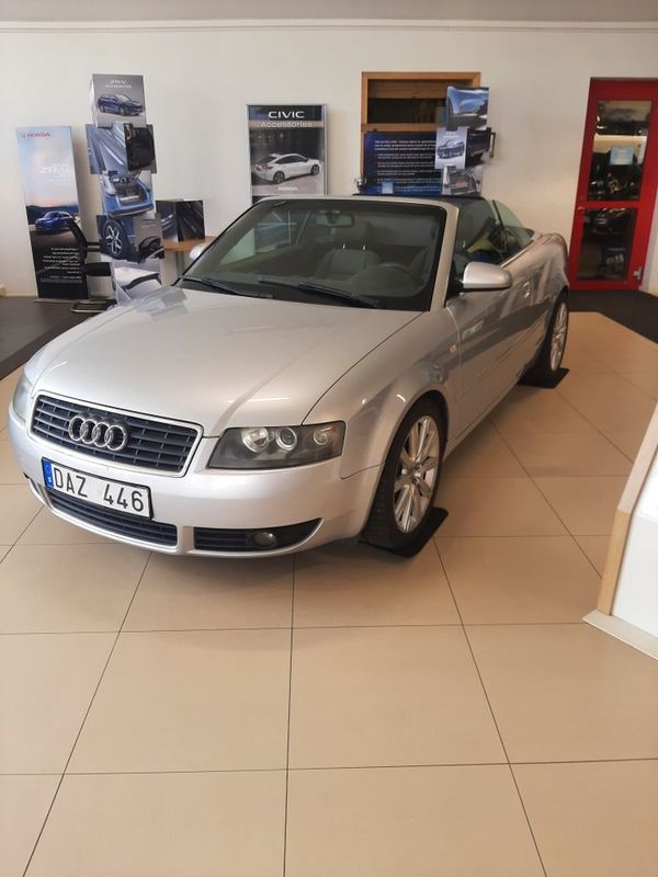 Audi A4 Cabriolet 2.4 V6 Euro 4 - 2004