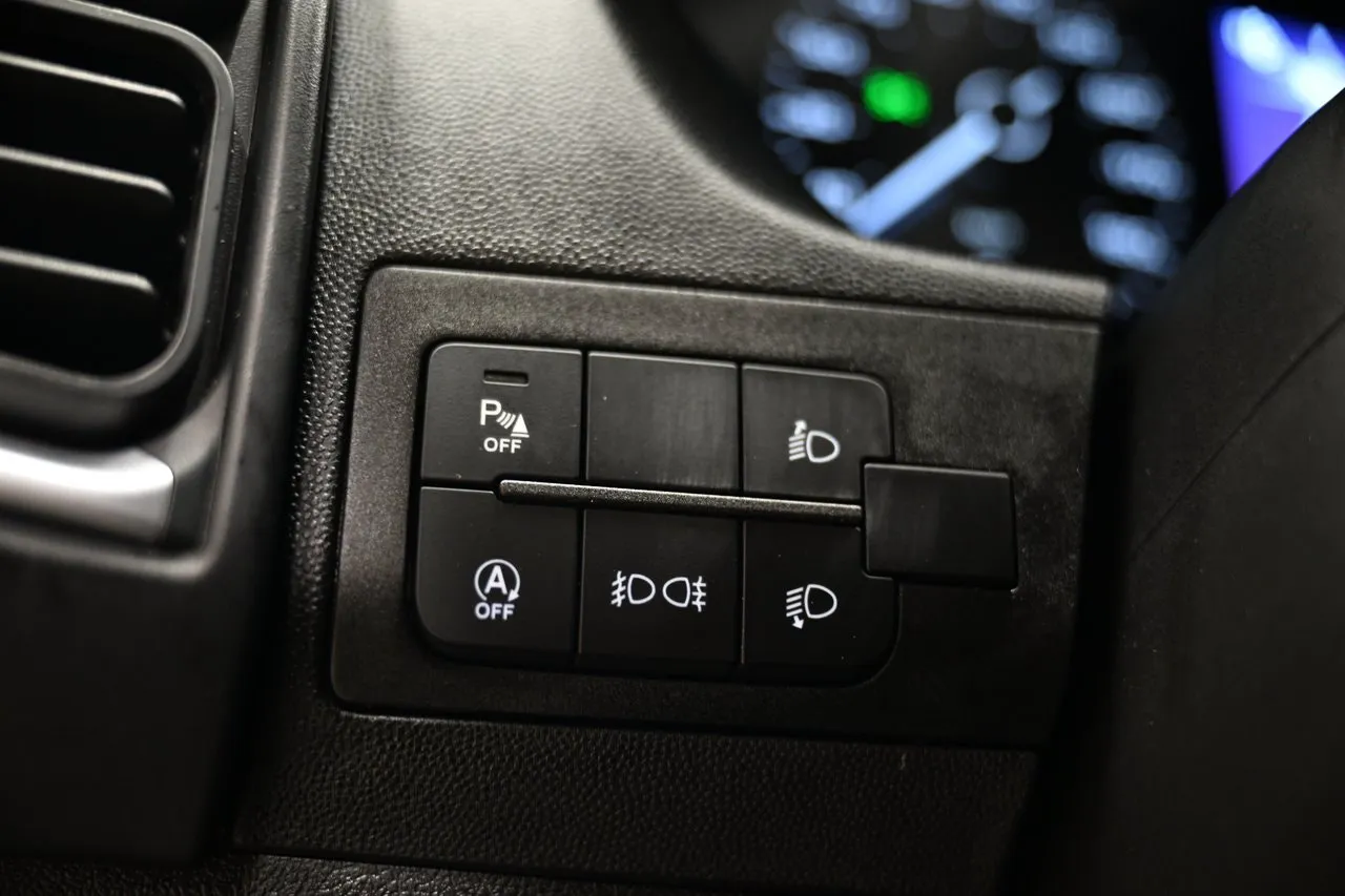 Vehicle image 27