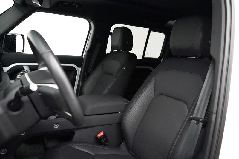 Land Rover Defender bild 6