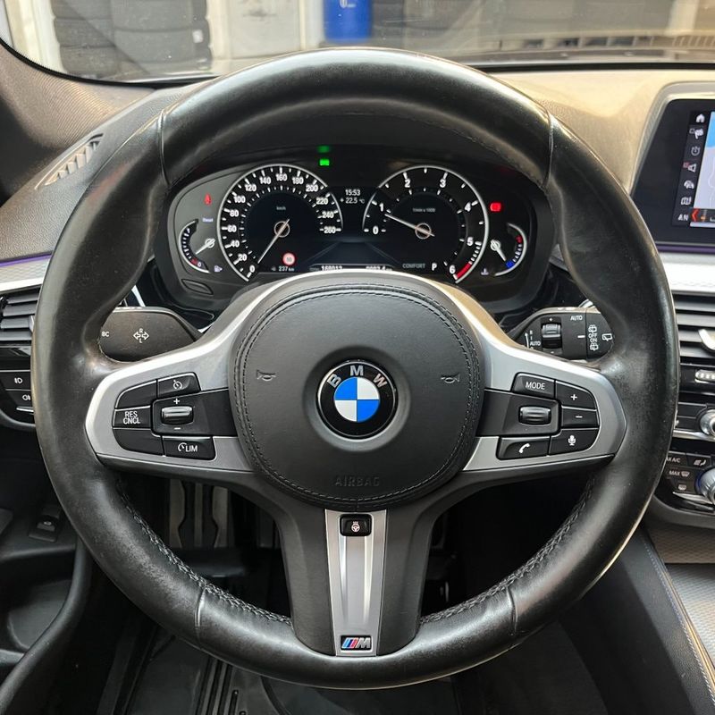 BMW 520 bild 12