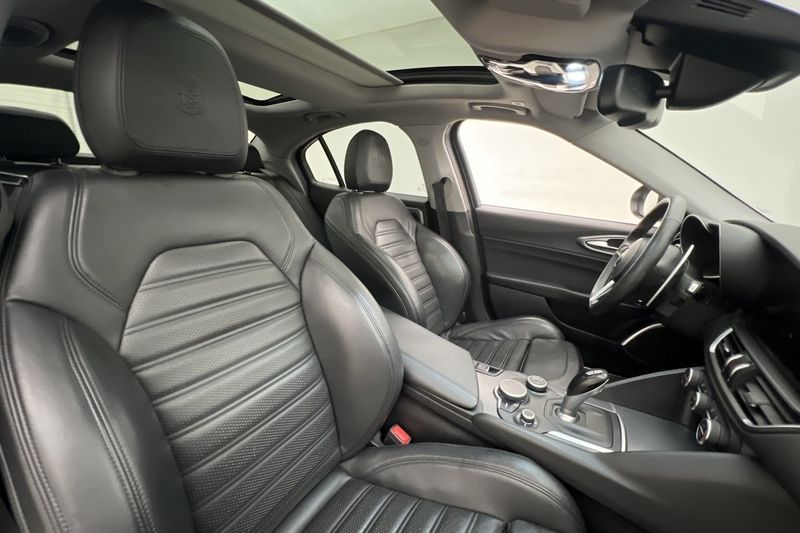 Alfa Romeo Giulia bild 11