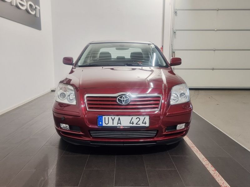 Toyota Avensis bild 3