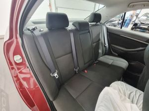 Toyota Avensis bild 20