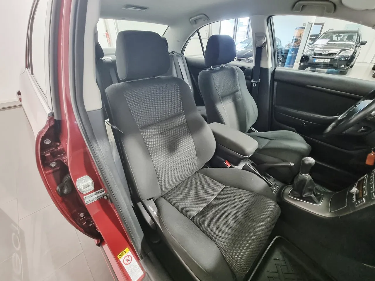 Vehicle image 17