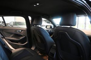 BMW 118 bild 12