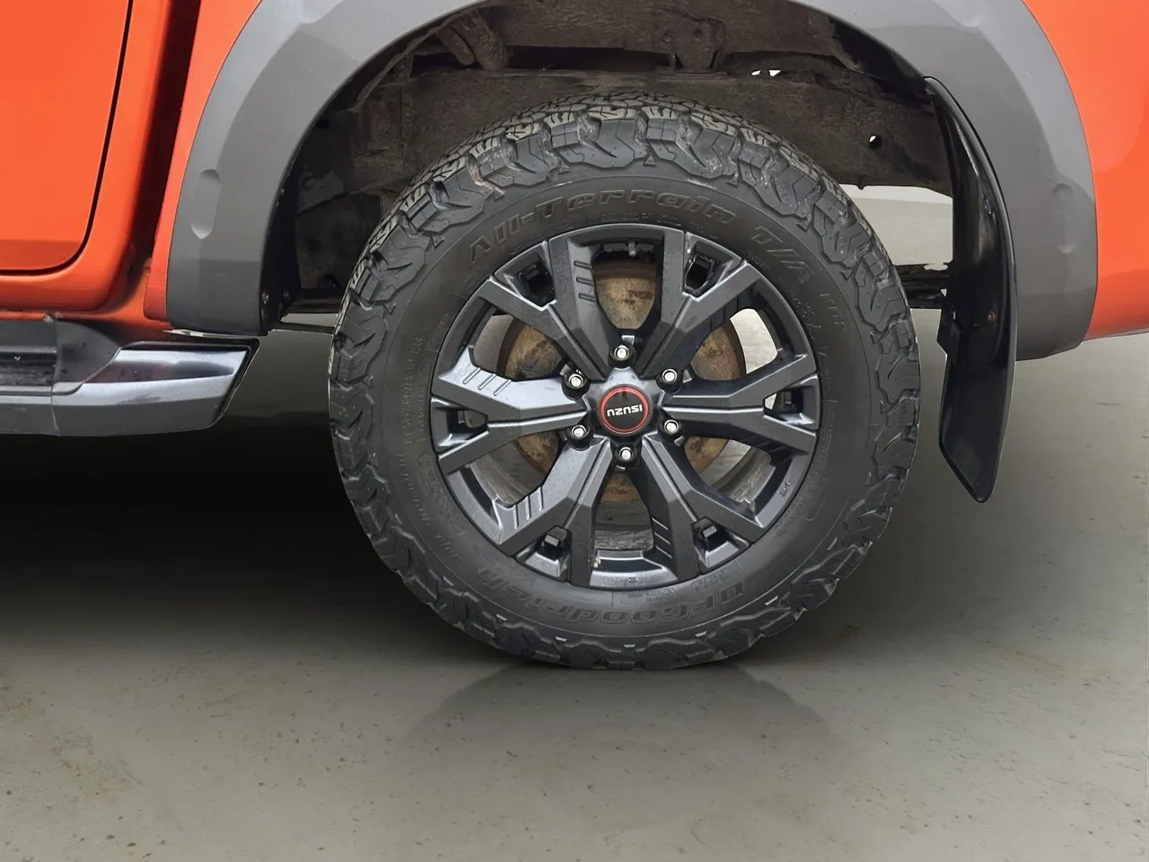 Vehicle image 31