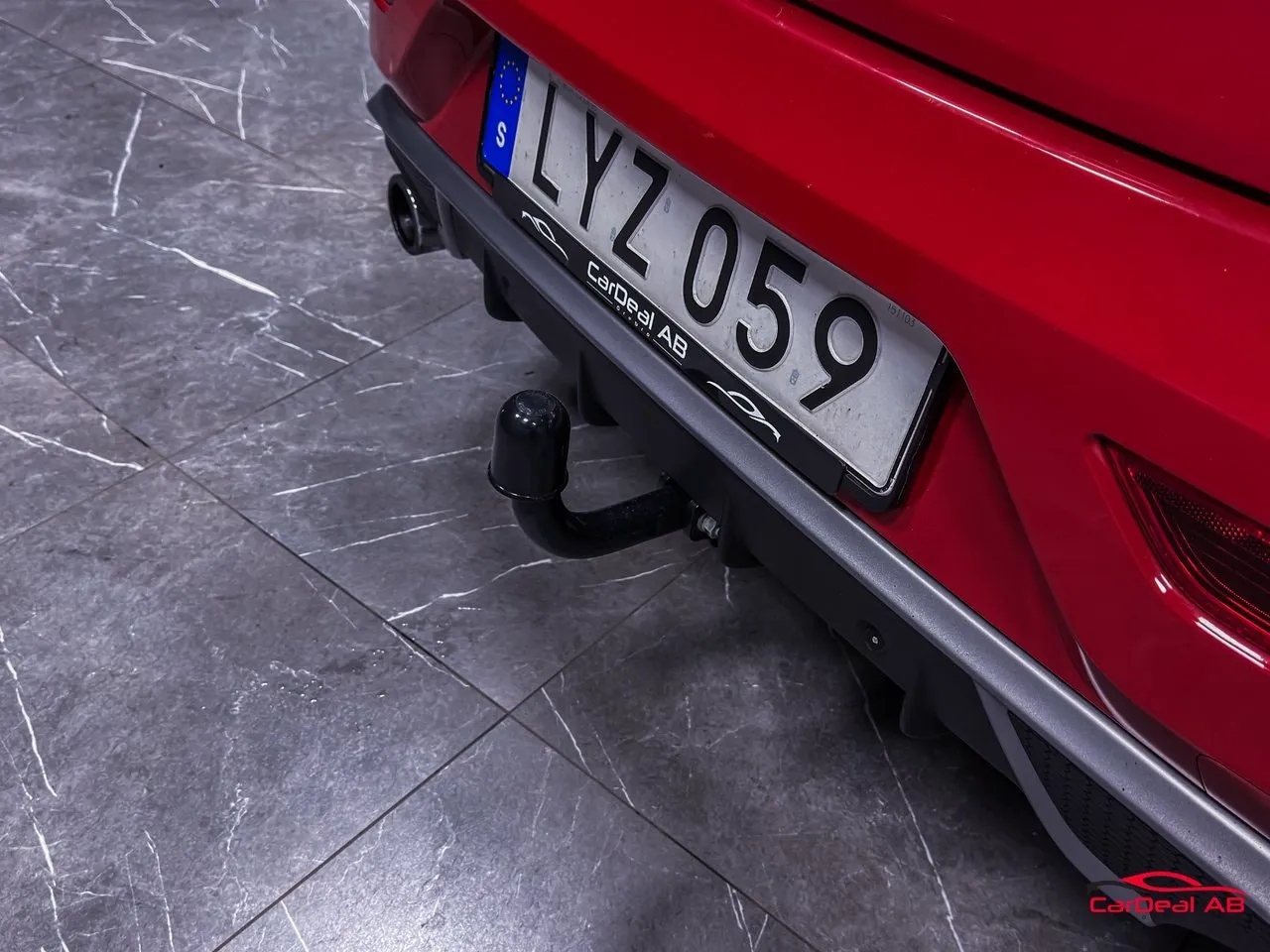 Vehicle image 25