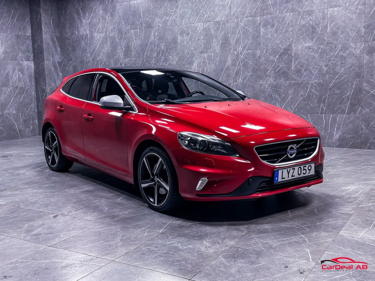 Vehicle image 2