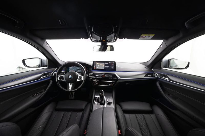 BMW 520 bild 13