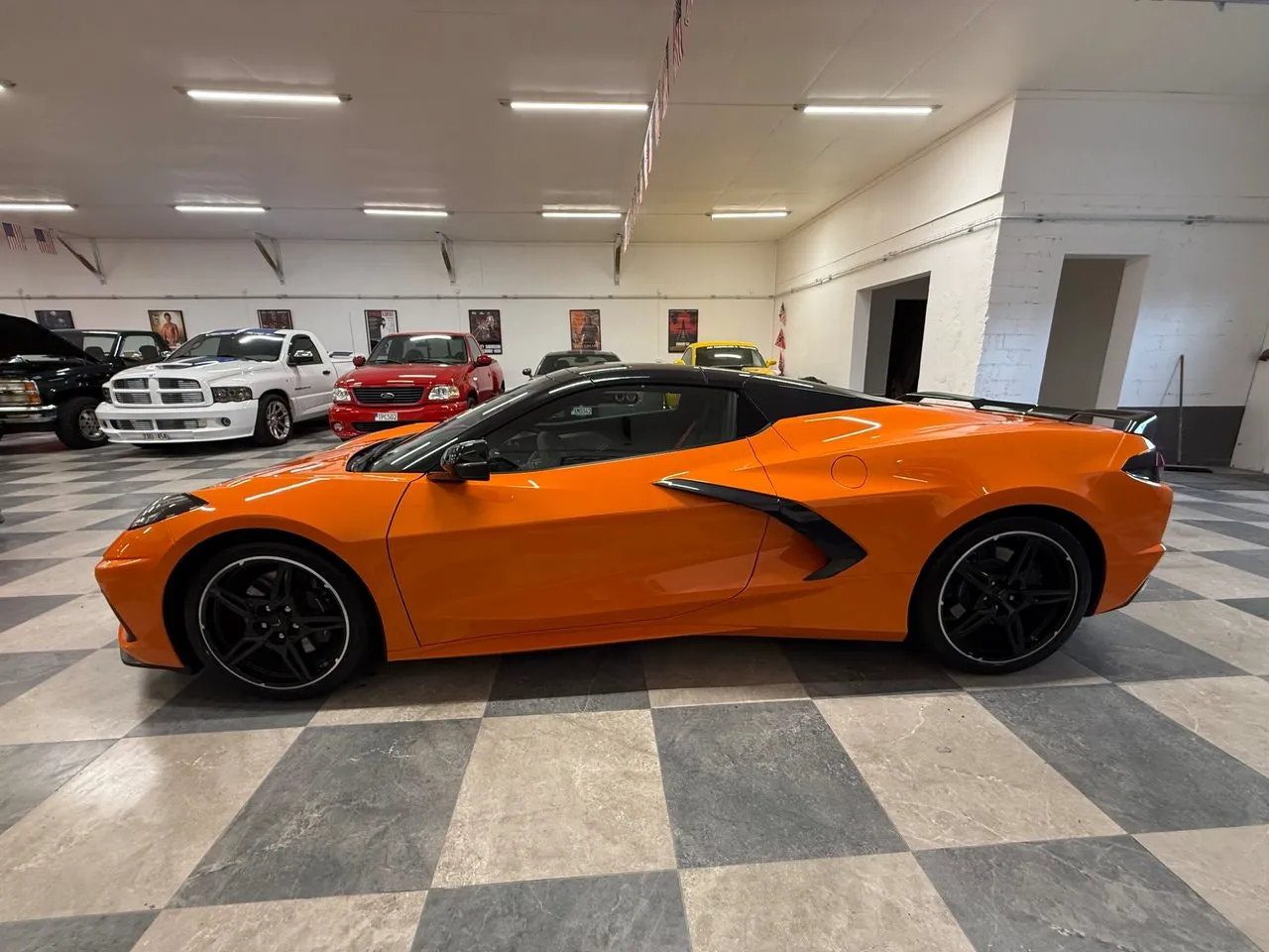 Vehicle image 13