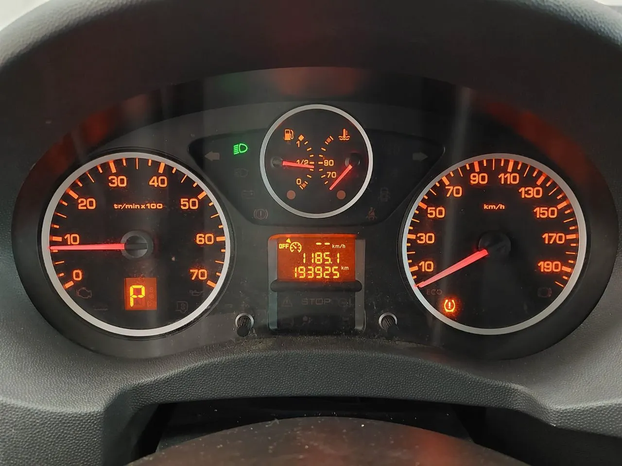 Vehicle image 8