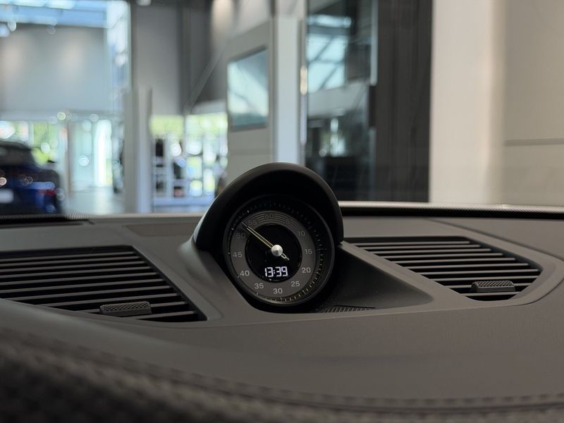 Porsche 992 bild 18