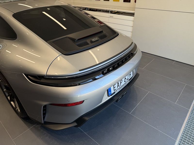 Porsche 992 bild 8