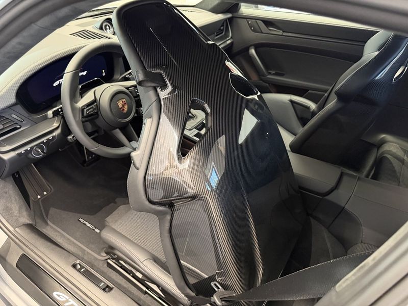 Porsche 992 bild 16